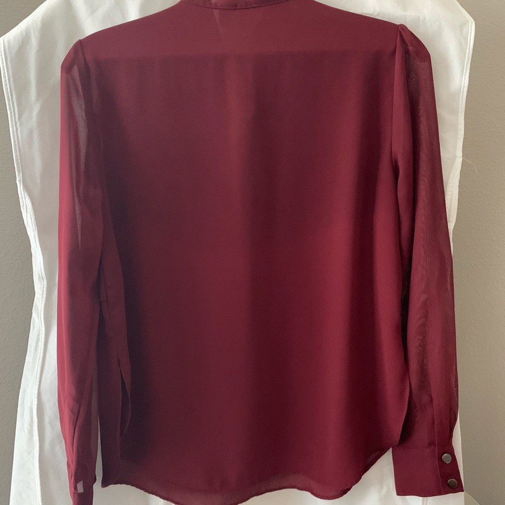 Maroon blouse - Picture 2 of 2